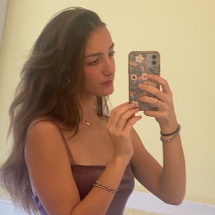 Profile Picture of Josephine B (@josephine4264) on Tiktok