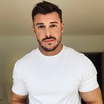 Profile Picture of Aaron Rodgers (@aaronrod1) on Instagram