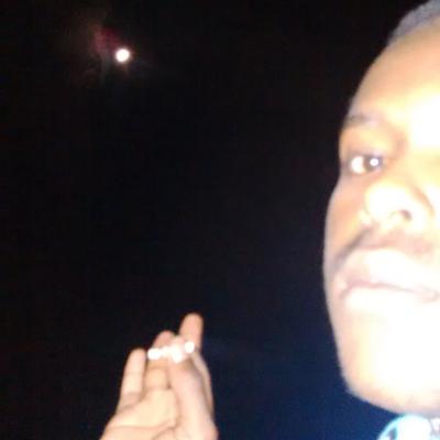 Profile Picture of Mac Nino (@Mac2DaHerb) on Twitter