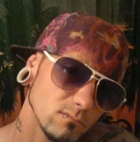Profile Picture of James Workman (@jworkman2013) on Poshmark