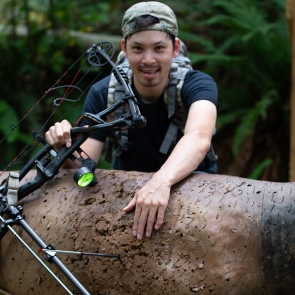 Profile Picture of Chris Chin (@nwguy28) on Poshmark