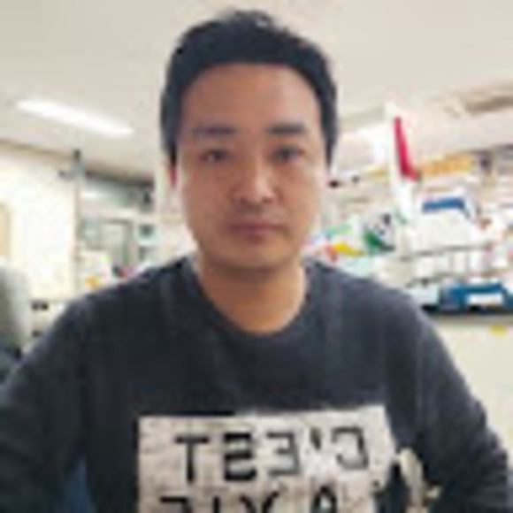 Profile Picture of Sukkum Chang (@sukkumchang) on Poshmark