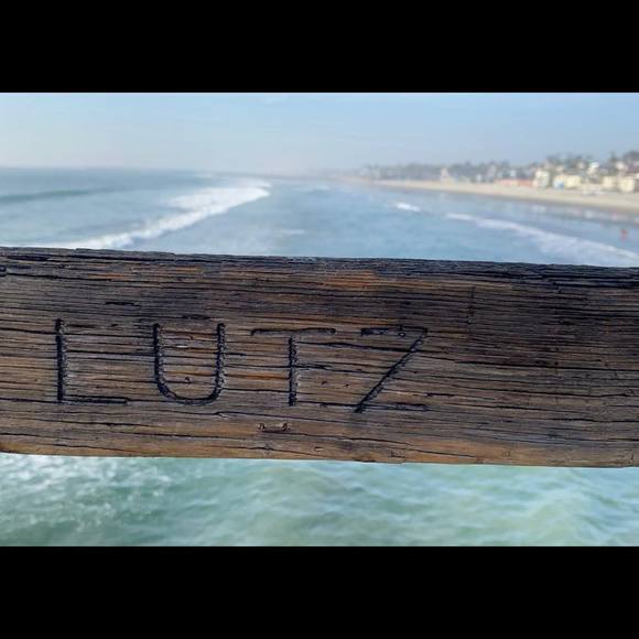 Profile Picture of Amy Nate lutz (@suglutz) on Poshmark