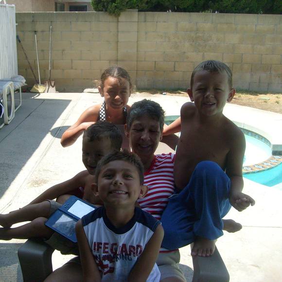 Profile Picture of Paulette Newcomer (@paulettereigh) on Poshmark