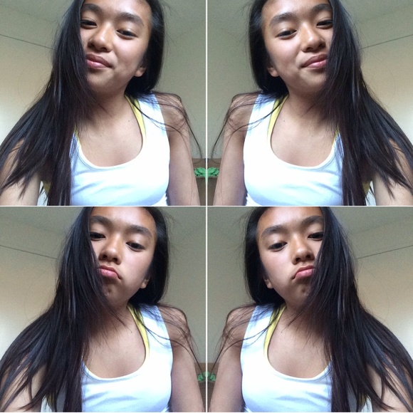Profile Picture of Jasmine Nguyen (@jxsvmine) on Poshmark