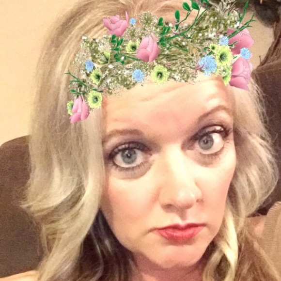 Profile Picture of Christy Dunlop (@christydunlop01) on Poshmark