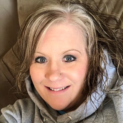 Profile Picture of Shawna Bradley (@shawnabradley13) on Twitter