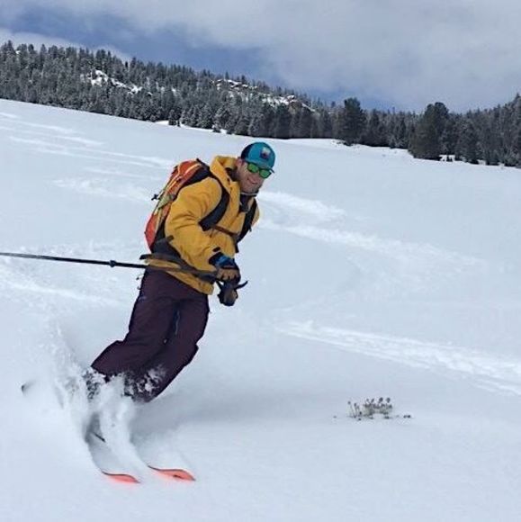 Profile Picture of David Botjer (@mtndavidalan) on Poshmark