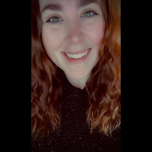 Profile Picture of Angelica Todero (@jagger2200) on Poshmark