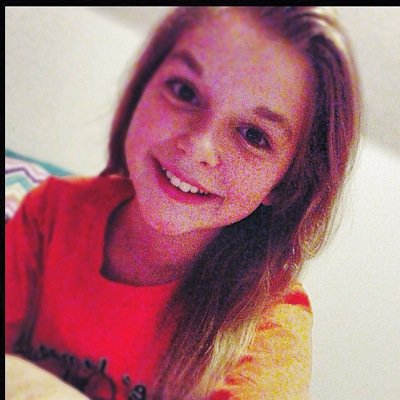 Profile Picture of Leah Szabo (@3994lisa) on Twitter