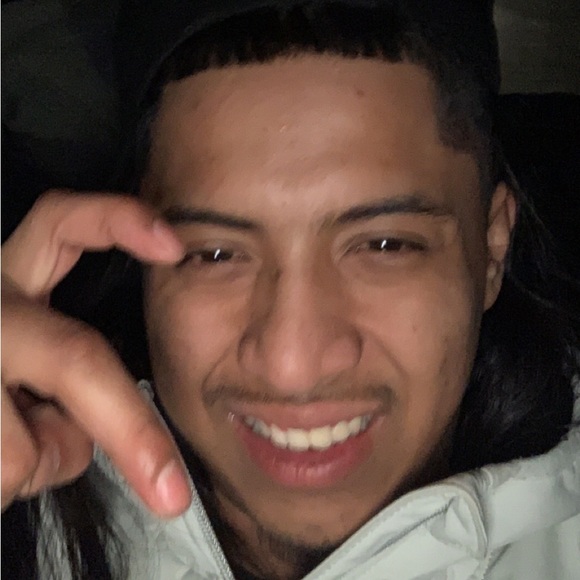 Profile Picture of Julio Salgado (@jsalgado4736) on Poshmark