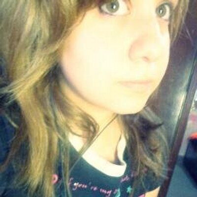 Profile Picture of Roberta (@RoobertaTyler) on Twitter