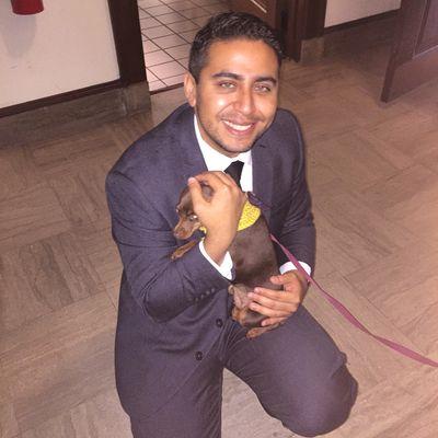 Profile Picture of David Giron (@H_David_G) on Twitter
