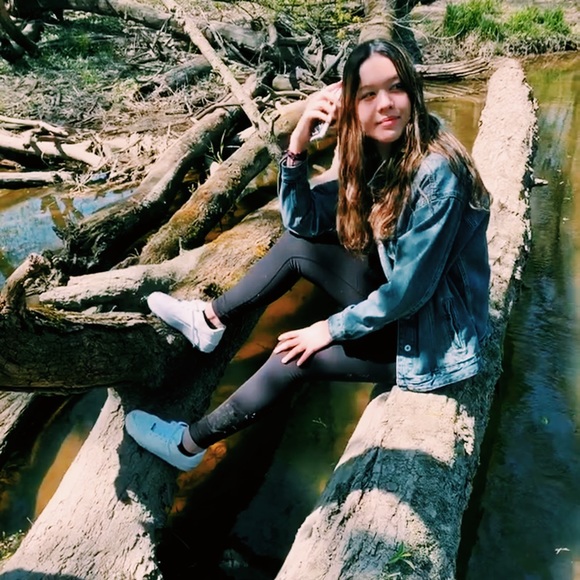 Profile Picture of Grace Bittman (@gbittman10) on Poshmark