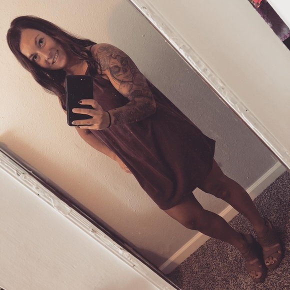 Profile Picture of Heather Brooke (@hshort8) on Poshmark
