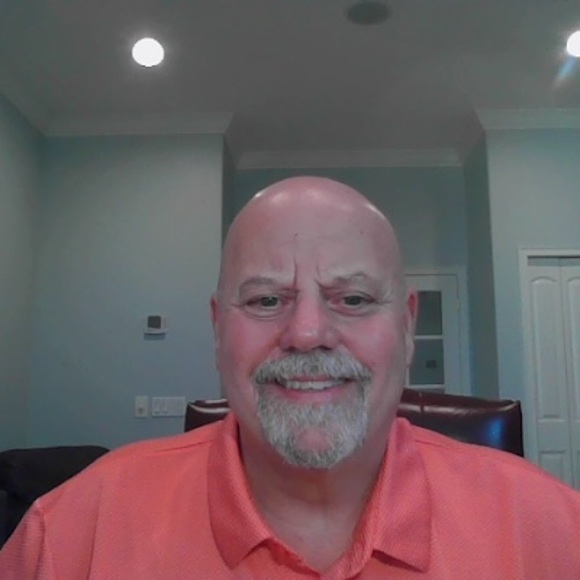 Profile Picture of David Rieth (@davidriethsr) on Poshmark