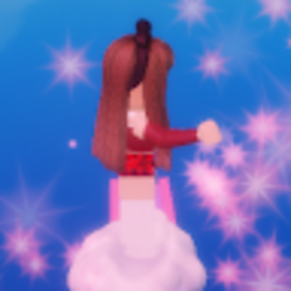 Profile Picture of Kayla Roker (@kaylaroker) on Poshmark