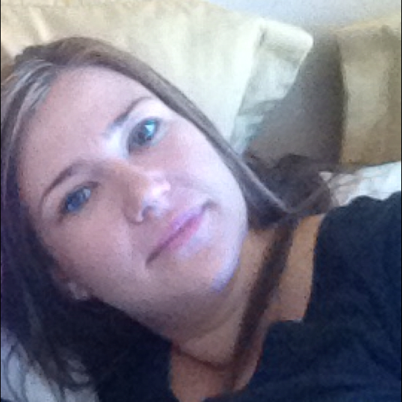 Profile Picture of Sveta Yakovlev (@svetiky) on Poshmark
