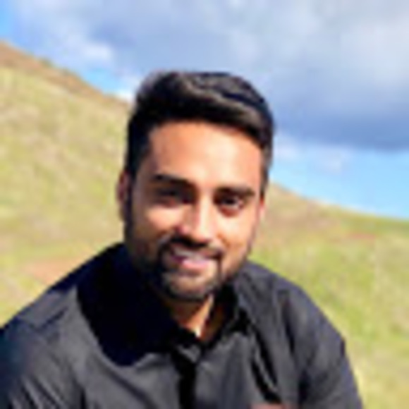 Profile Picture of Jagjiwan Singh (@jagjiwansingh) on Poshmark