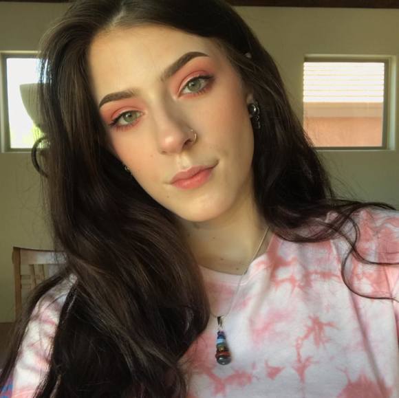 Profile Picture of Tabitha Joseph (@hornswoggle59) on Poshmark