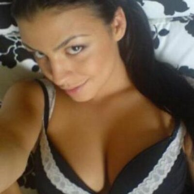 Profile Picture of Ashley Dugan (@Ashllley5ve) on Twitter