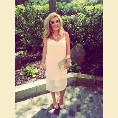 Profile Picture of Holly Lois Dean (@hollylois_dean) on Twitter