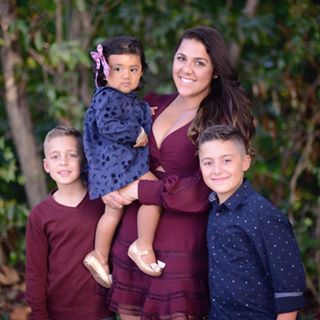 Profile Picture of Michelle Albert (@Michelle-Albert) on Facebook