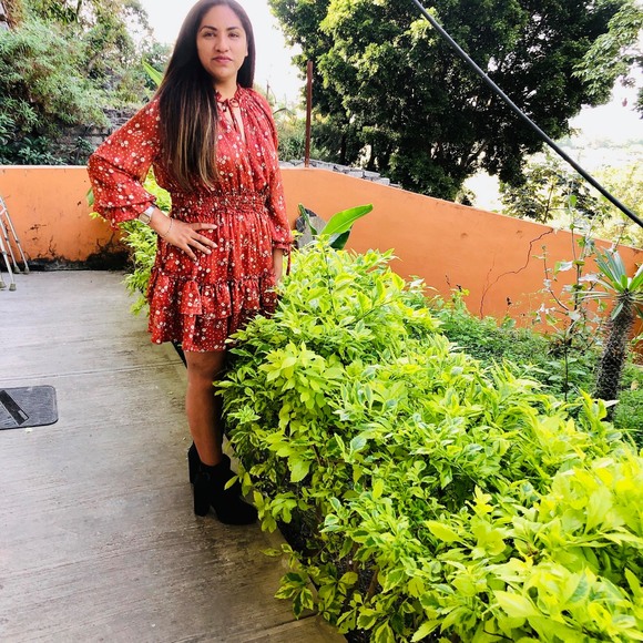 Profile Picture of Rosaura Mancinas (@rosauramancinas) on Poshmark