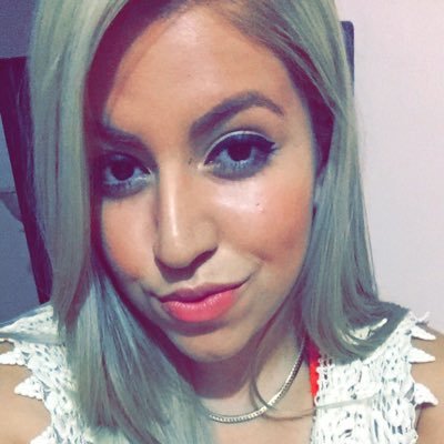 Profile Picture of Angie Romo♡ (@AngieRomoo) on Twitter