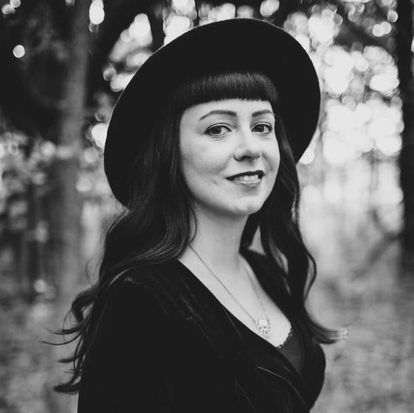Profile Picture of Heather Wooldridge (@hahamilto) on Poshmark