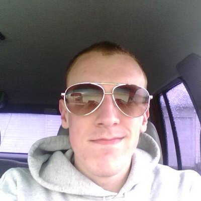 Profile Picture of Steve Frisbie (@SteveFRIZZ) on Twitter