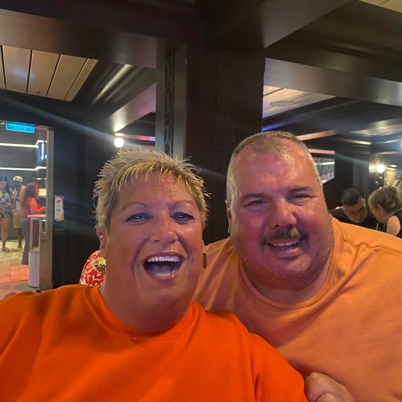 Profile Picture of Sharon Dominelli (@sharonkayd) on Poshmark