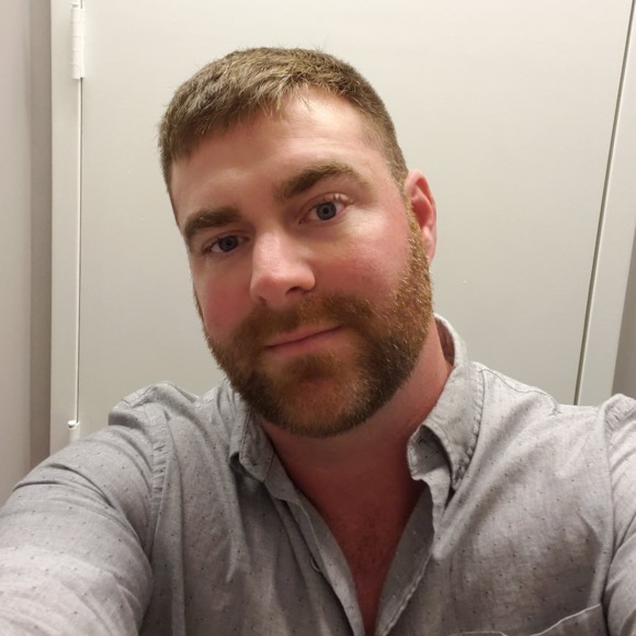 Profile Picture of Joshua Stoner (@joshua_stoner) on Poshmark