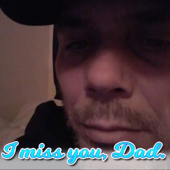Profile Picture of David Hinds (@hindsdavid88) on Poshmark