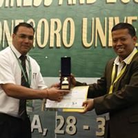 Profile Picture of Dr Rajiv Khosla (@Khosla2Dr) on Twitter