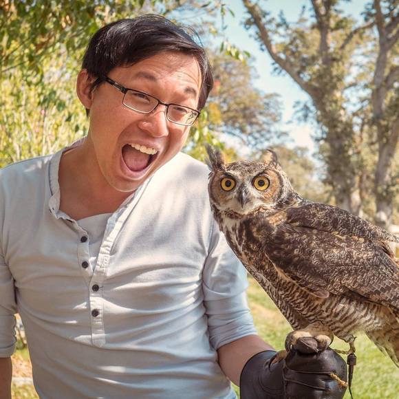 Profile Picture of Matthew Choi (@sinisark) on Poshmark