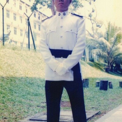 Profile Picture of Lawrence Pang (@wittyant) on Twitter