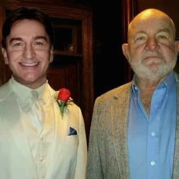 Profile Picture of Iris Flores (@floresiris15) on Poshmark