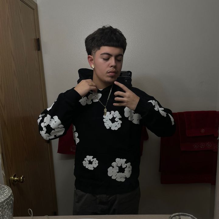 Profile Picture of Güero 👍🏽 (@oscar_ornelas06) on Tiktok