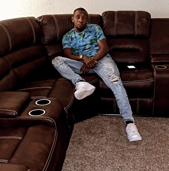 Profile Picture of Darson Laboriel (@darsonlaboriel) on Poshmark