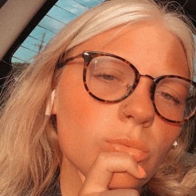 Profile Picture of Ashley Sullivan🕊 (@ashley_sullyy) on Twitter