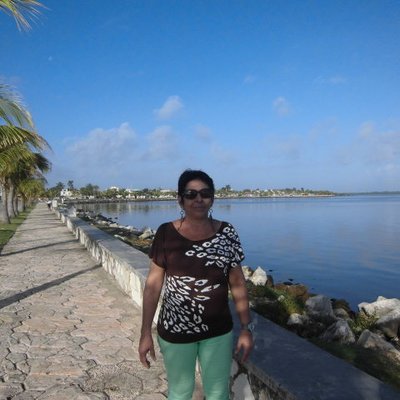 Profile Picture of Carmen Almaguer Góme (@Carmenza2017) on Twitter