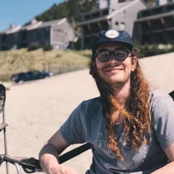 Profile Picture of Luke Emery (@lemery0305) on Poshmark