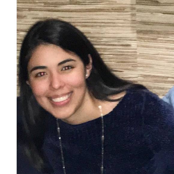 Profile Picture of Janeth Ojeda (@karinakarina302) on Poshmark