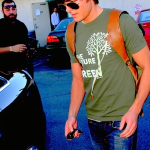 Profile Picture of Bryan Efron (@rpbryan) on Myspace