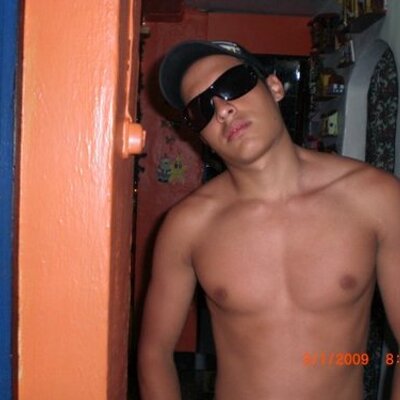 Profile Picture of Joshua Aguilera (@joshuaaguilera) on Twitter