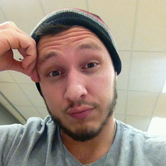 Profile Picture of Kyle Morton (@kmorton4988) on Poshmark