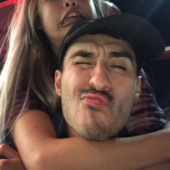 Profile Picture of Mario Palomino (@mrp4444) on Poshmark