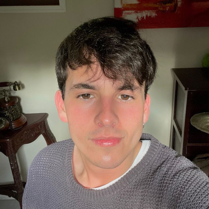 Profile Picture of benjamin (@benjaabello) on Tiktok