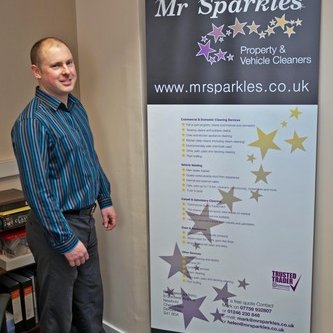 Profile Picture of Mark Johnson (@MrSparklesMark) on Twitter